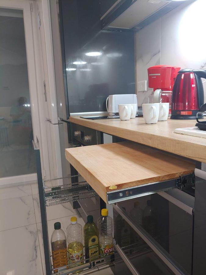 New!90Sqm10Minairport2Bedrooms Thessaloníki Eksteriør billede
