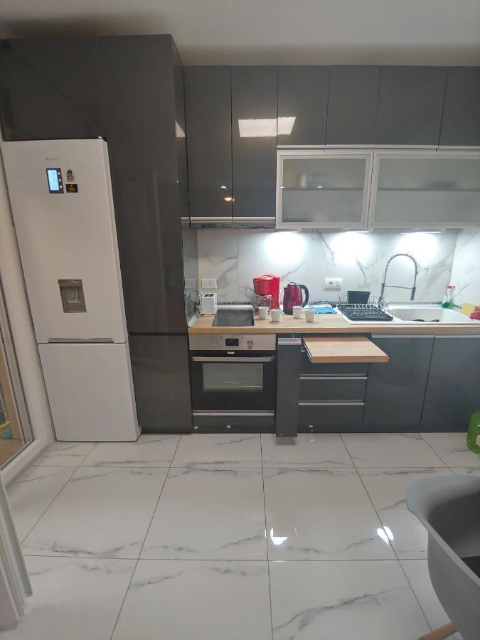 New!90Sqm10Minairport2Bedrooms Thessaloníki Eksteriør billede